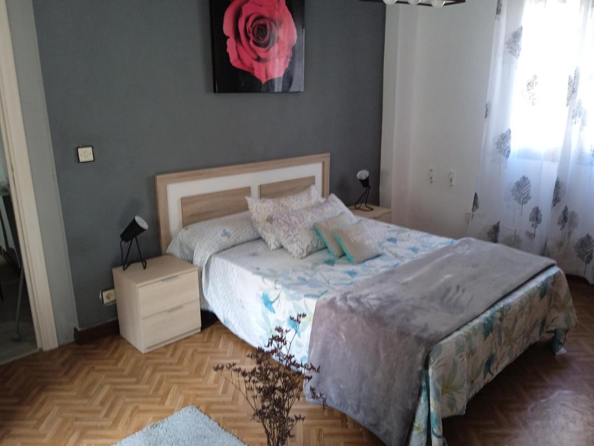 Ferienwohnung Estudio Acogedor Cercano Santander Y Proximo Al Aeropuerto Maliaño Exterior foto